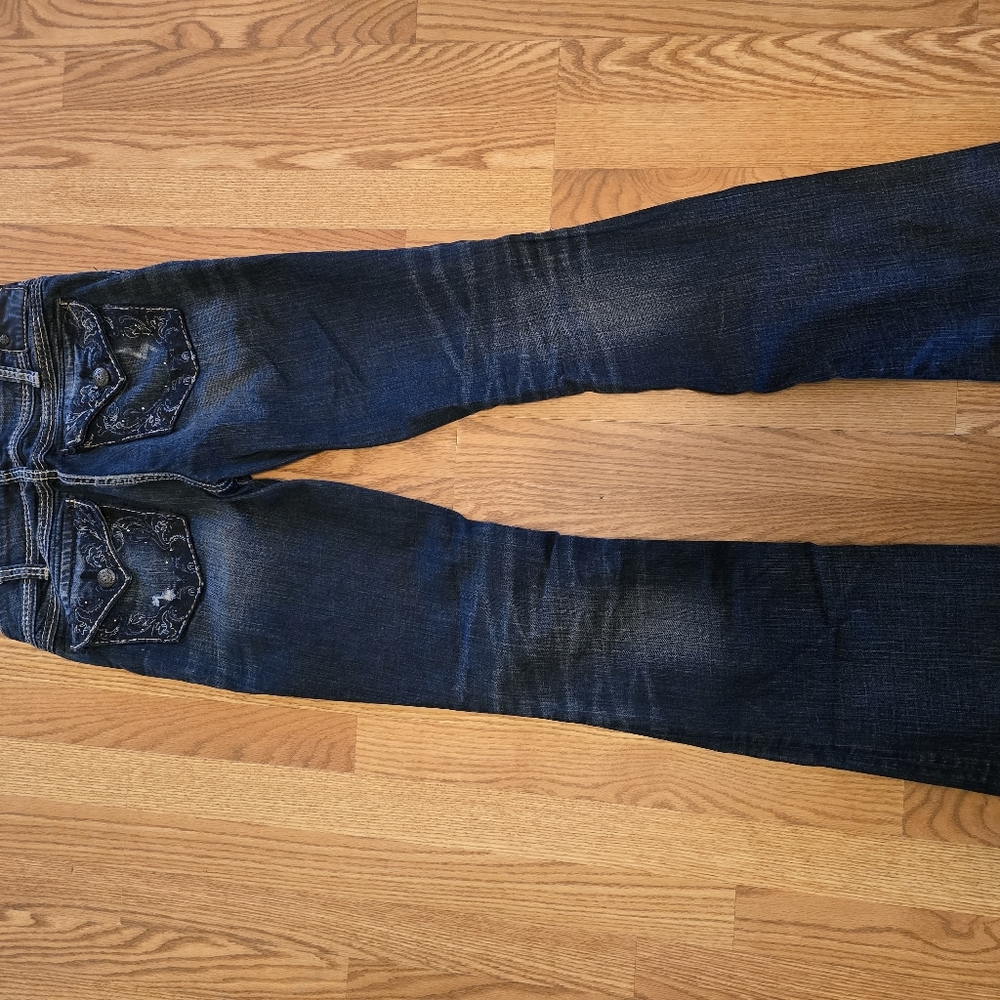 Silver jeans from Buckle